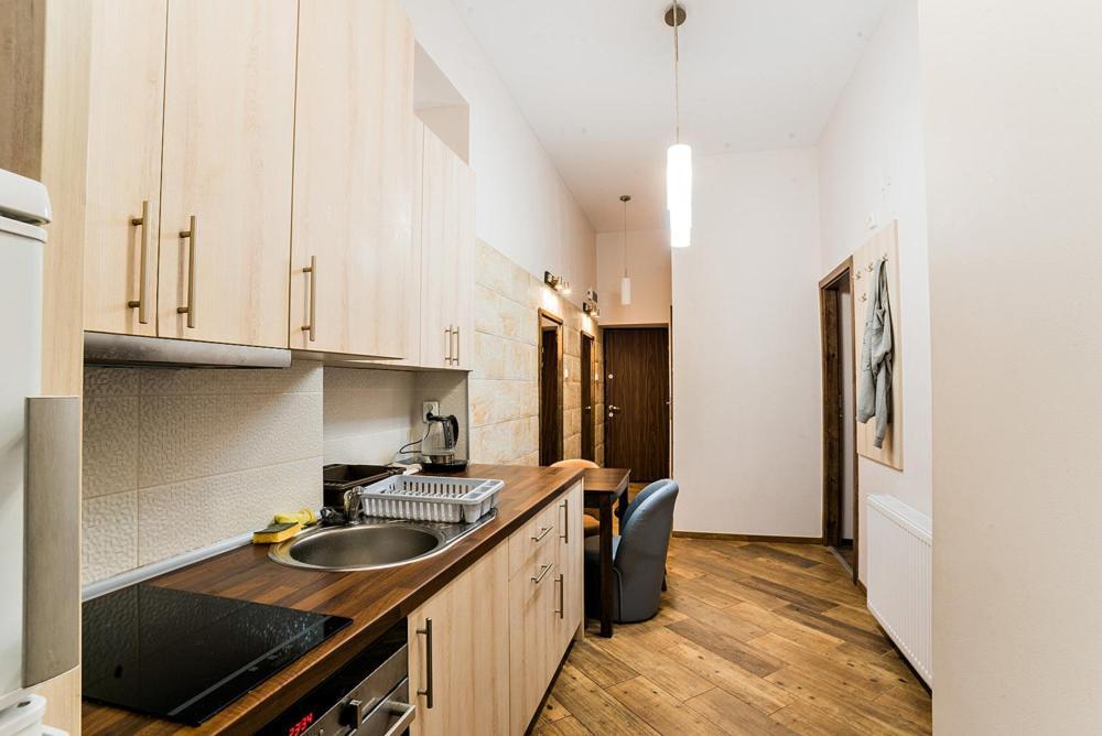 Modern Rooms In City Center Krasków Εξωτερικό φωτογραφία
