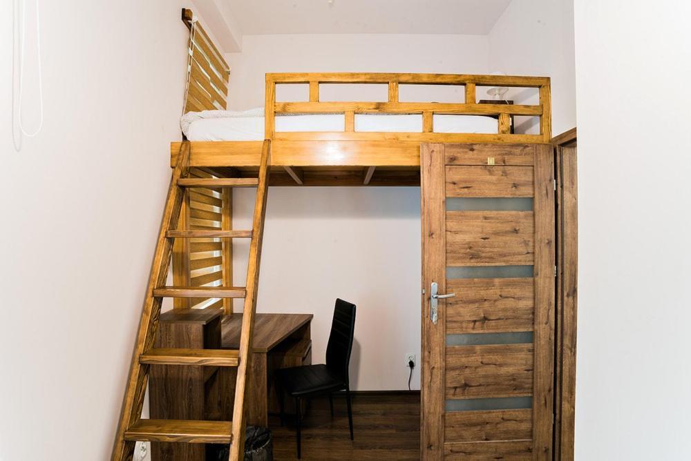 Modern Rooms In City Center Krasków Εξωτερικό φωτογραφία